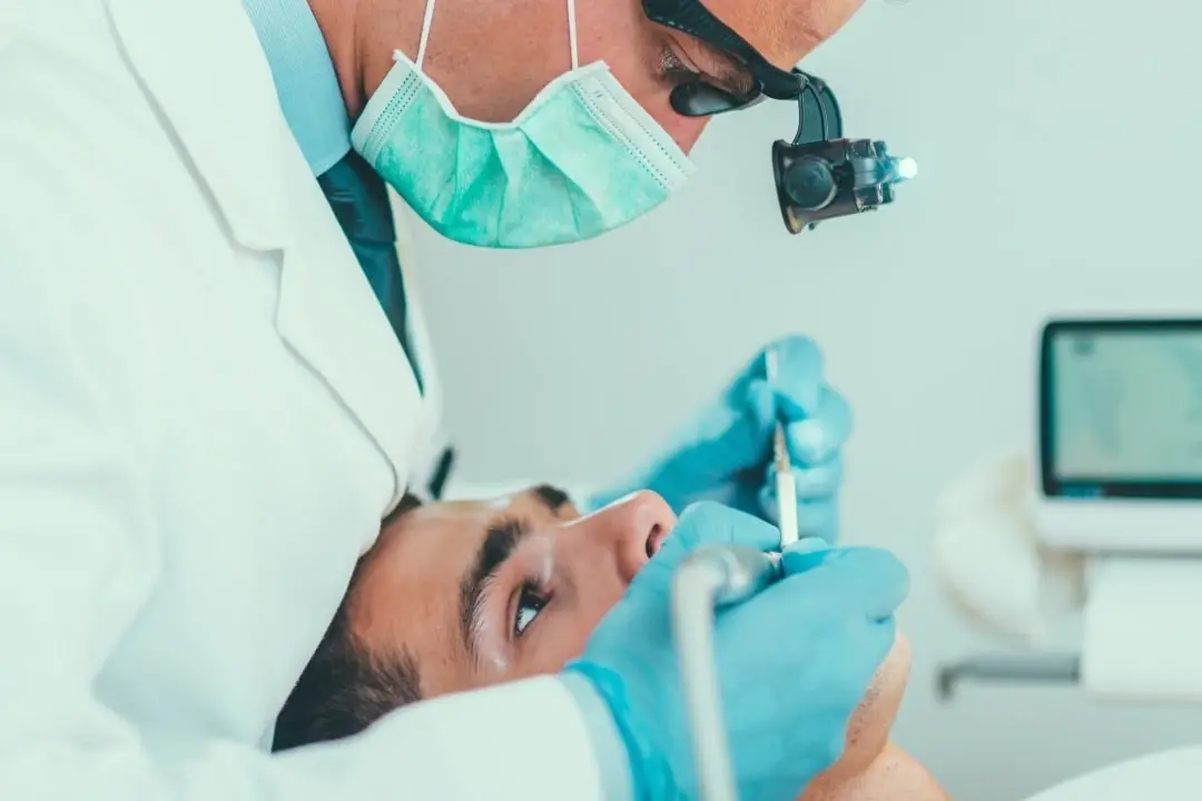Root canal treatment side effects, risks and complication