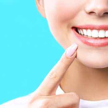 Affordable Hollywood smile makeover in Turkey